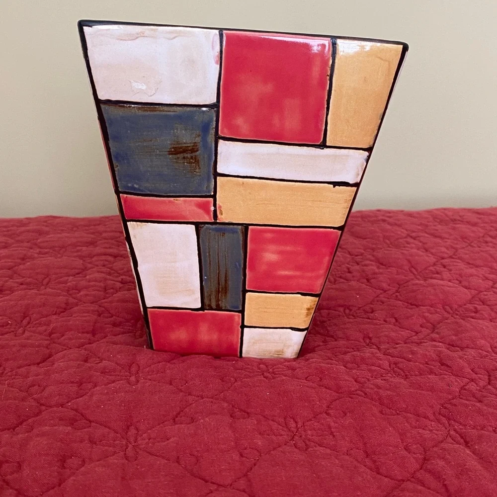 Pier 1 Geometric Vase